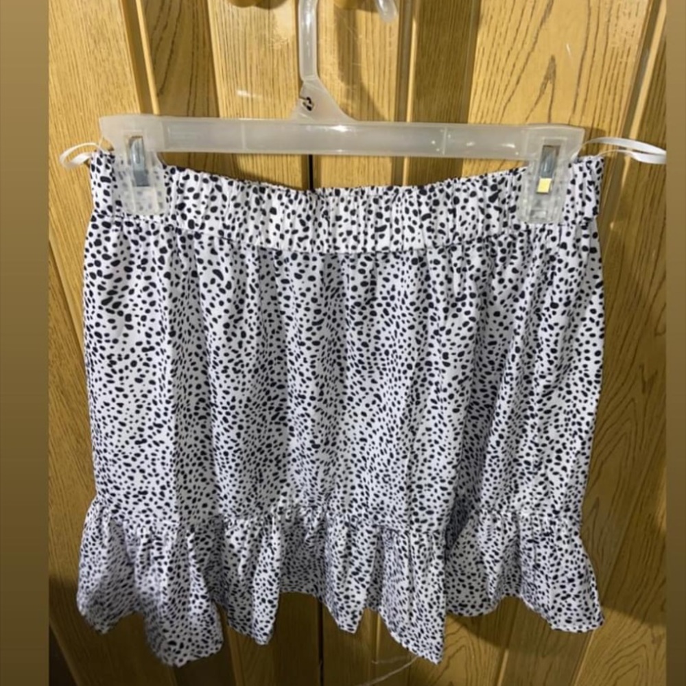 Black and white skirt